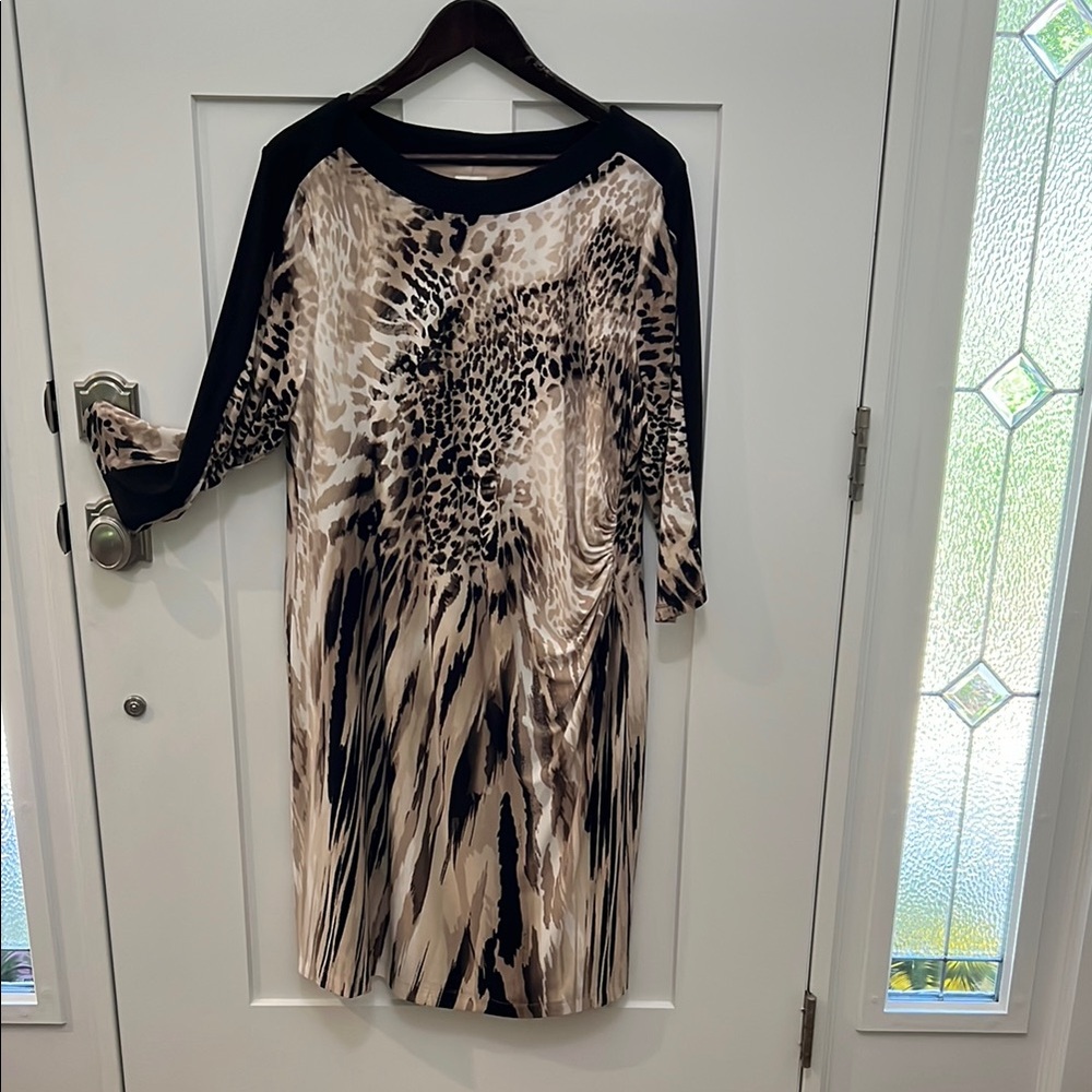 Chico's Black and Tan Sheath Dress 3/4 Raglan Sleeves